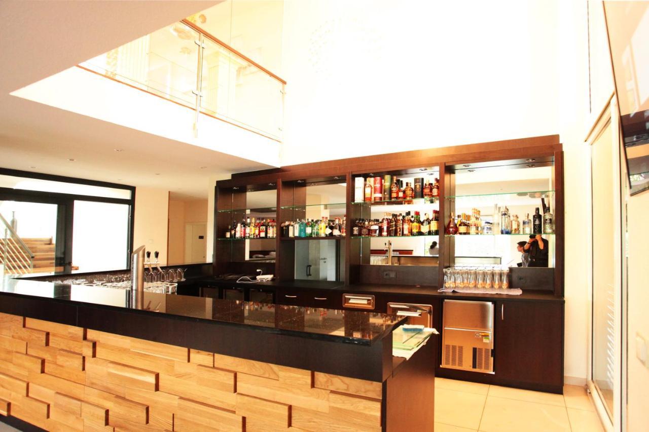 Lamex-Inn Hotel & Restaurant Kelkheim Esterno foto