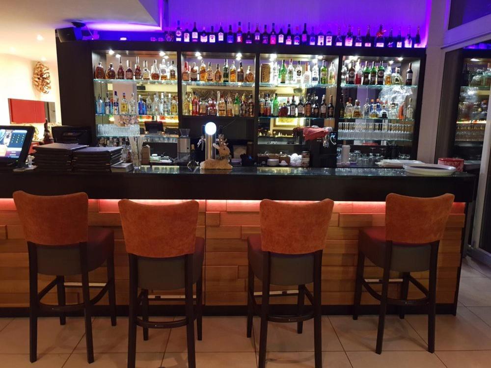 Lamex-Inn Hotel & Restaurant Kelkheim Esterno foto